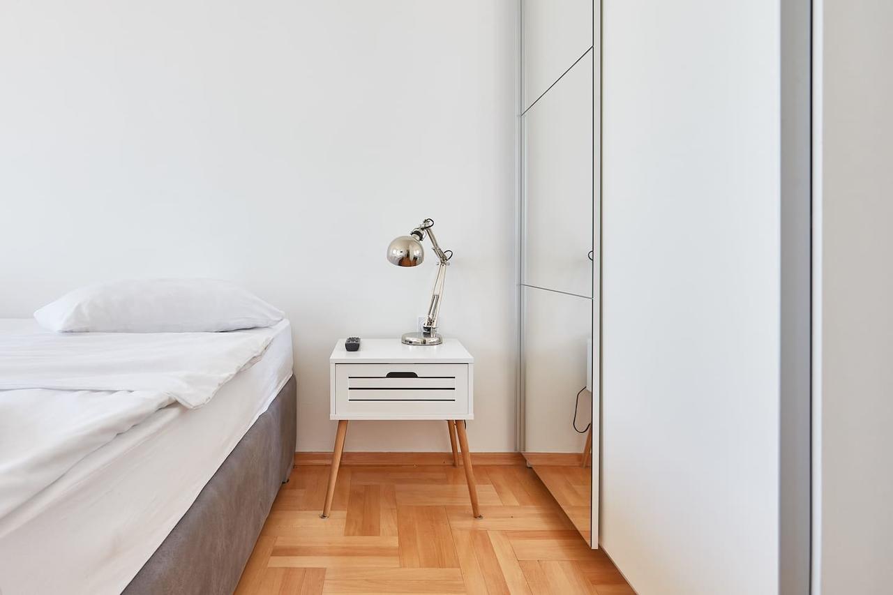 Smart Apartments Szkopje Kültér fotó